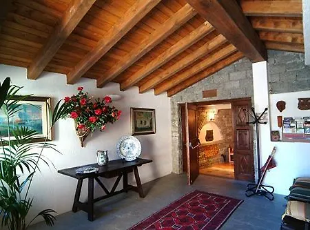 Italia