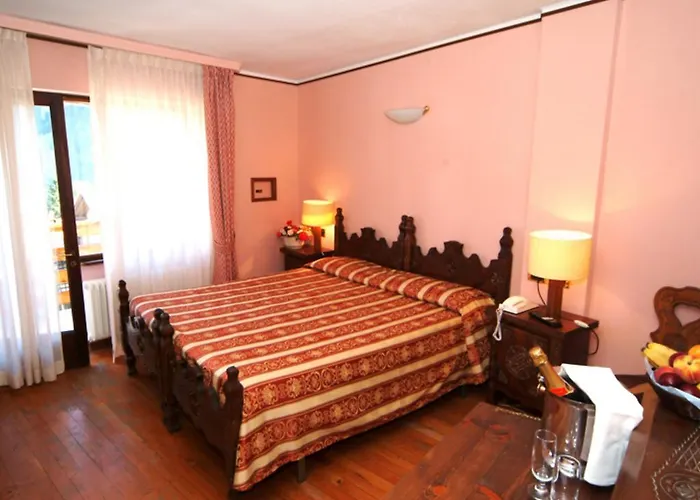 Hotel Italia Brusson